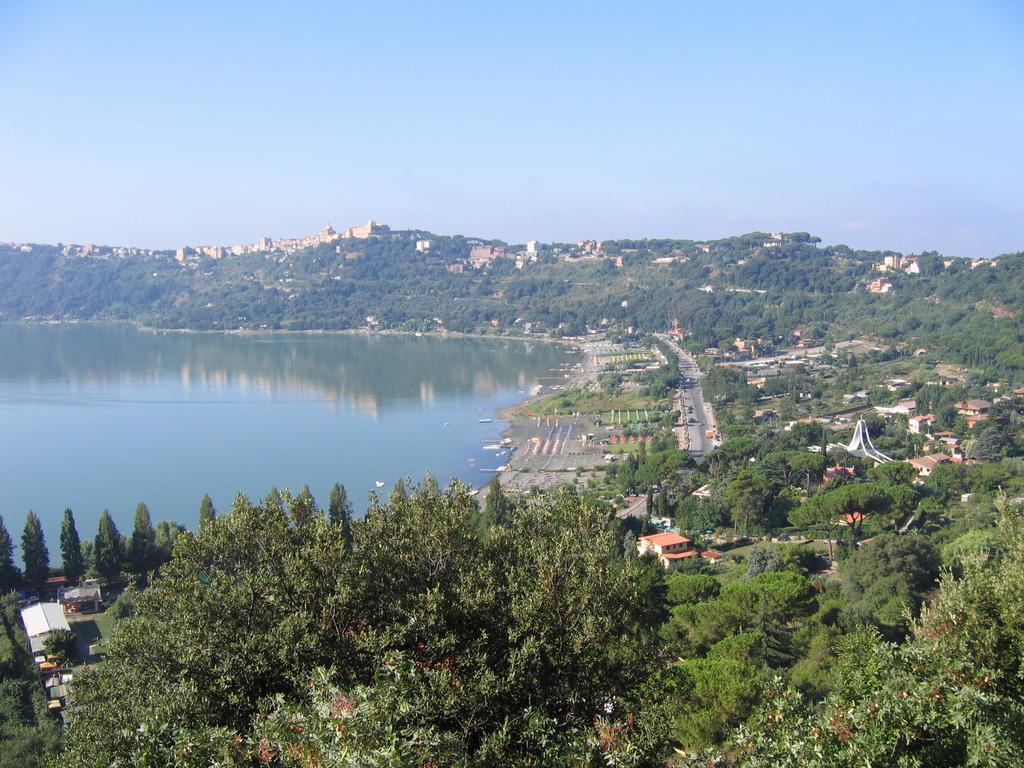 B&B Villino Lory Marino Buitenkant foto