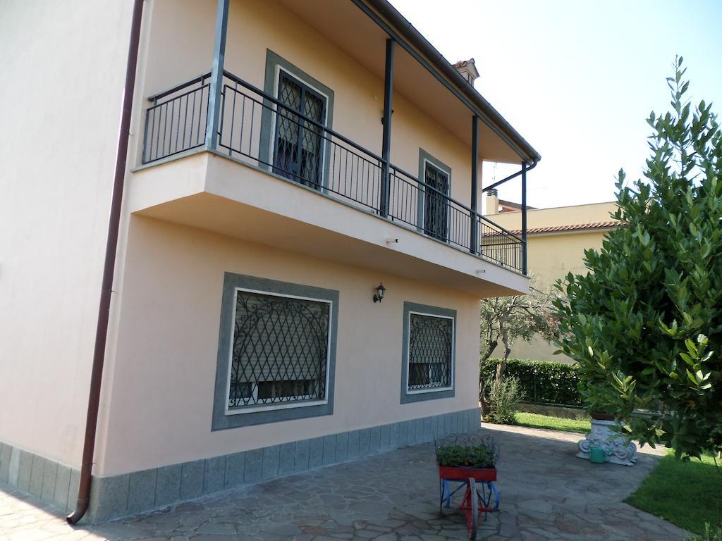 B&B Villino Lory Marino Buitenkant foto